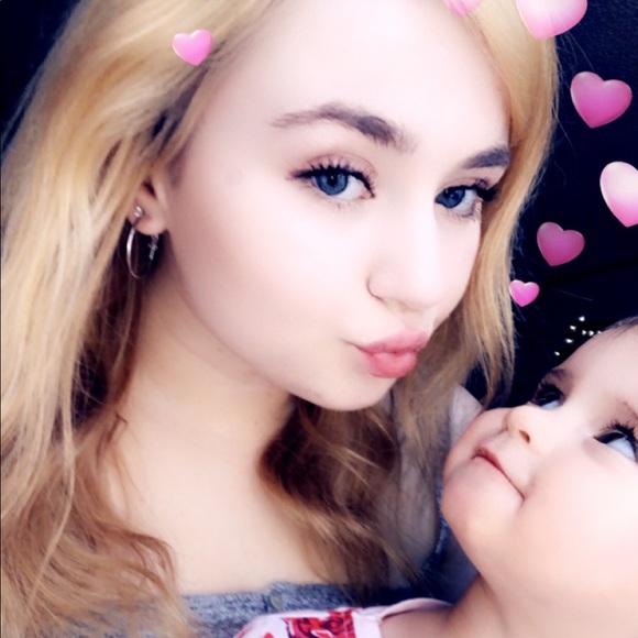 mitchellsimonee